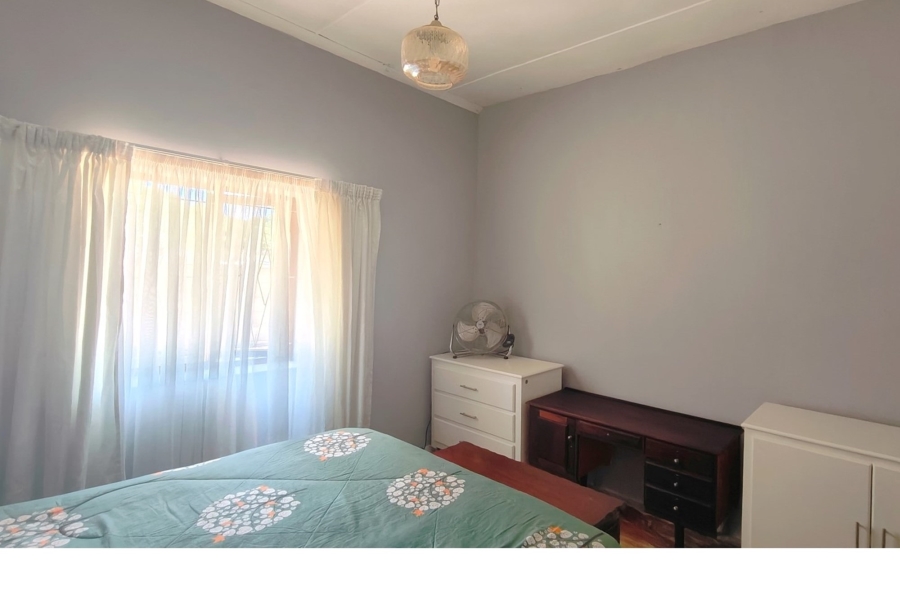 5 Bedroom Property for Sale in Moorreesburg Western Cape